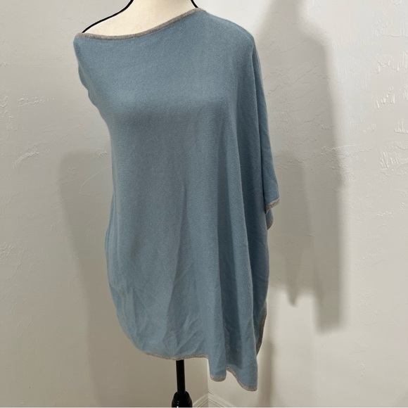 NWT Cashmere Charter Club Luxury Women’s Poncho Cape Wrap One Size Fix All Blue - Picture 2 of 8